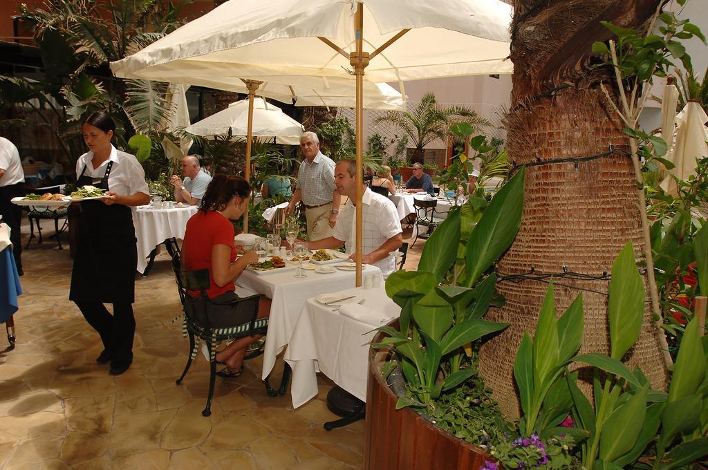 Fortina Spa Resort Sliema Dış mekan fotoğraf The restaurant at the Hotel El Dorado