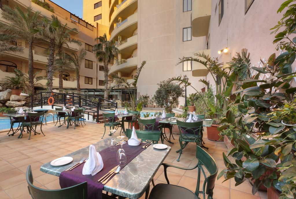 Fortina Spa Resort Sliema Dış mekan fotoğraf The hotel's restaurant