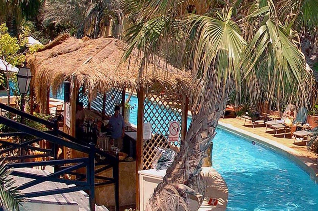 Fortina Spa Resort Sliema Dış mekan fotoğraf The pool at the resort
